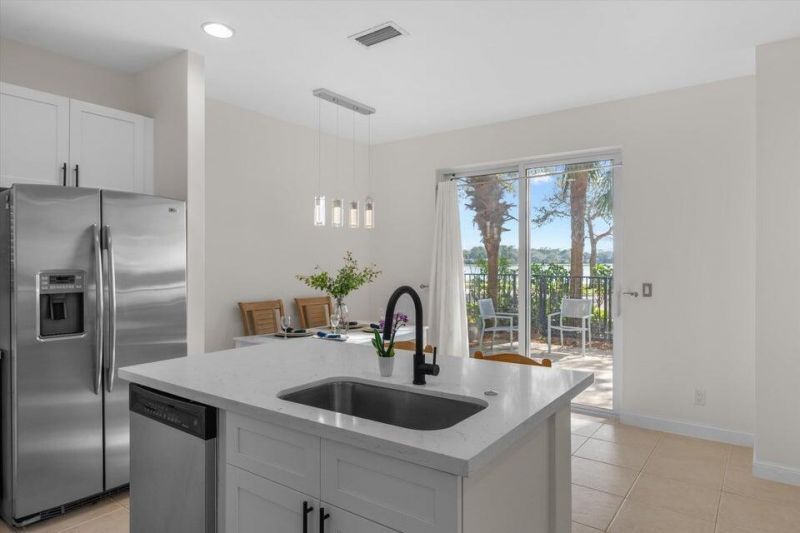 546 Tomahawk Court, Palm Beach Gardens, FL 33410 Photo