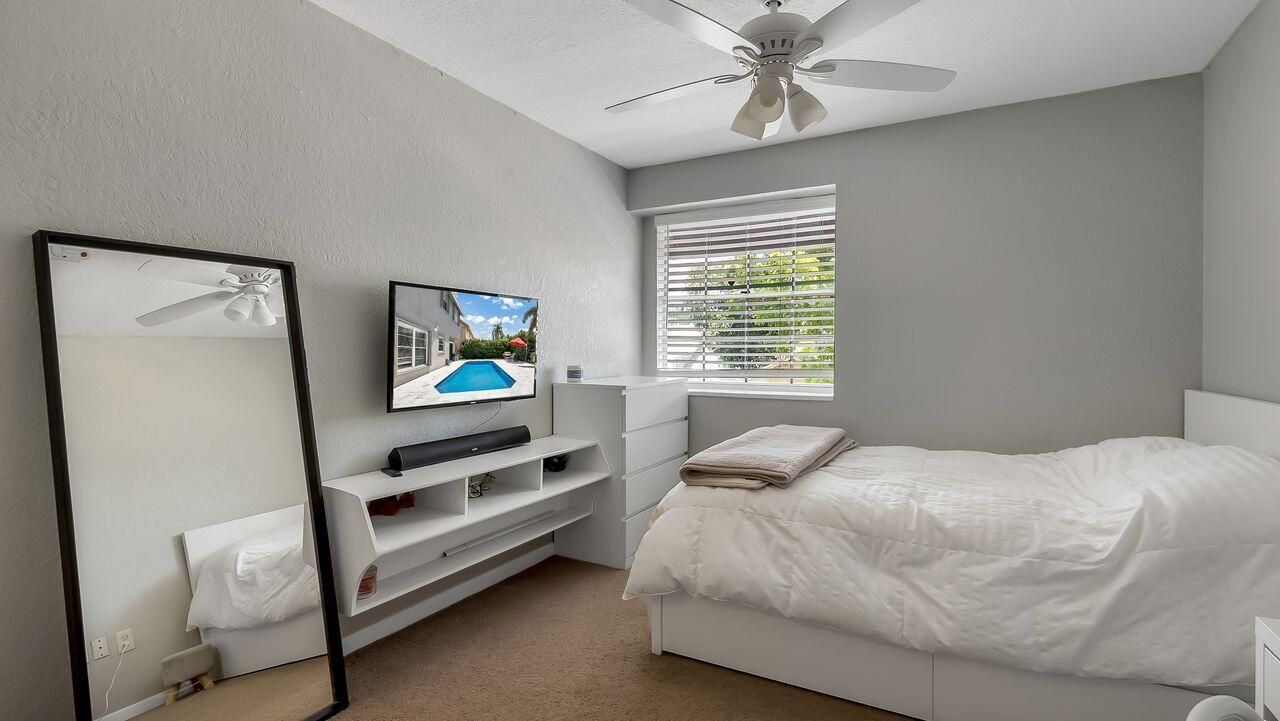 12252 NW 32nd Manor, Sunrise, FL 33323 Photo