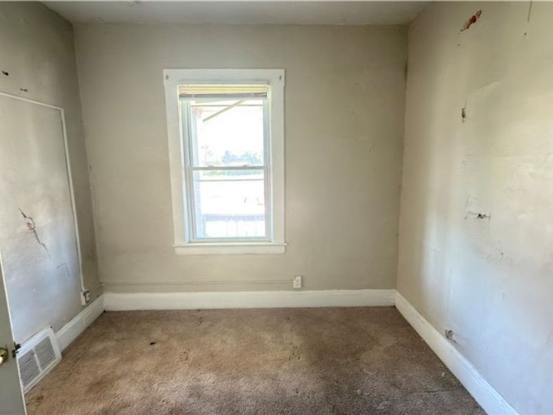 10706 Reno Avenue, Cleveland, OH 44105 Photo 7
