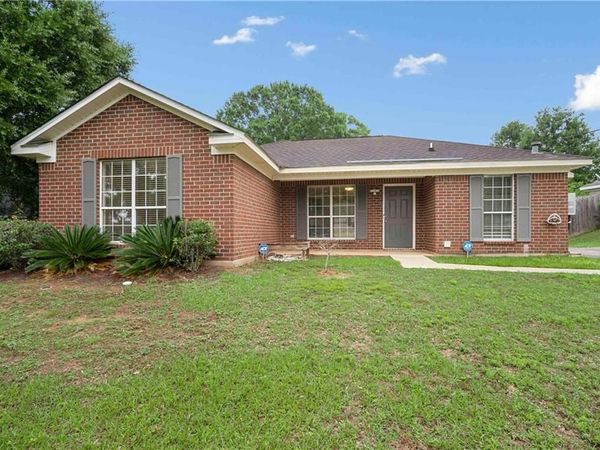 1558 Homestead Drive, Semmes, AL 36575
