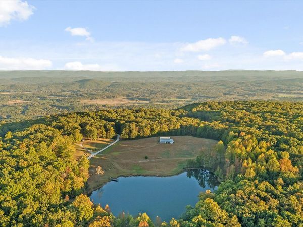 895 Hidden Brow Road, Menlo, GA 30731