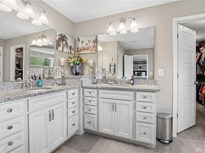 1252 Autumn Run Drive, Hamilton Township, OH 45039 Photo 47