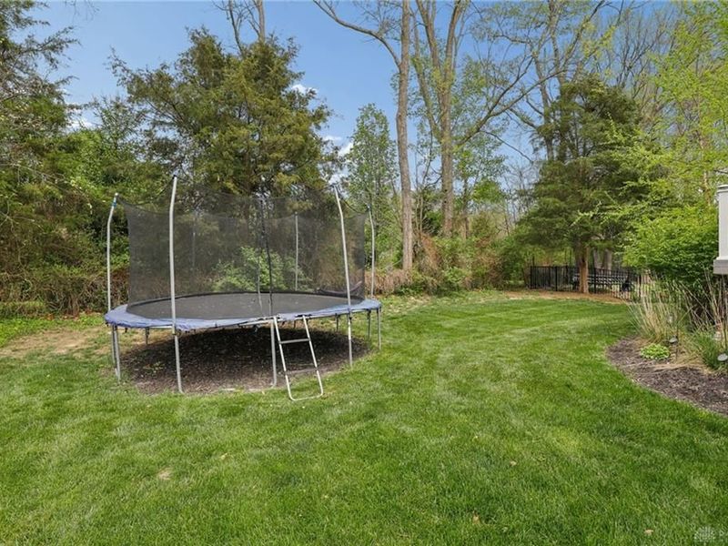 1252 Autumn Run Drive, Hamilton Township, OH 45039 Photo 60