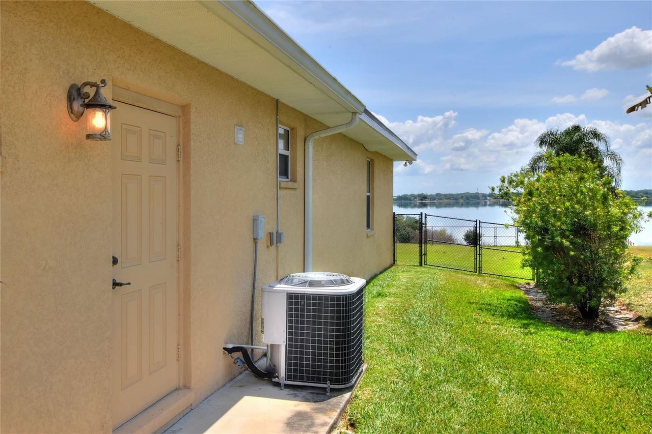 761 Country Walk Cove, Eagle Lake, FL 33839 Photo