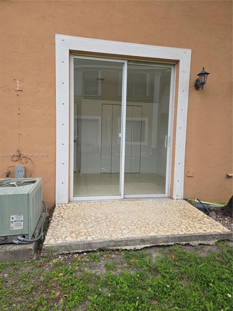 7070 NW 177th St , Unit 107-10, Hialeah, FL 33015 Photo