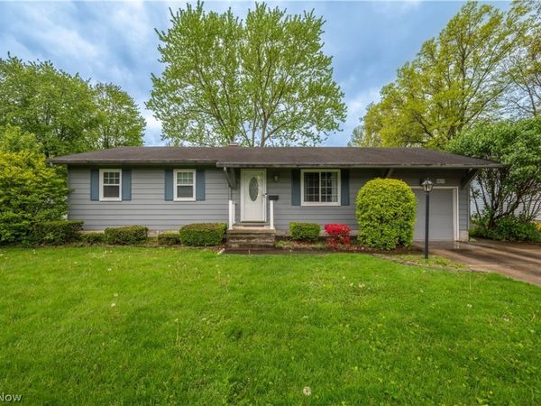 4829 New Road, Austintown, OH 44515