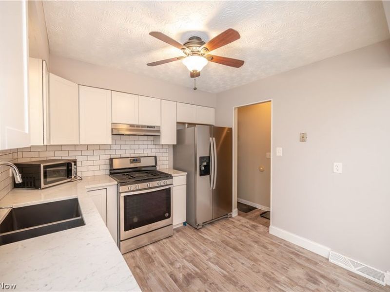 4829 New Road, Austintown, OH 44515 Photo 6