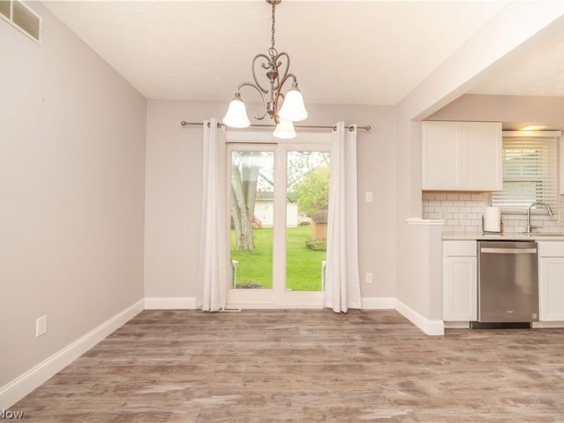 4829 New Road, Austintown, OH 44515 Photo 9