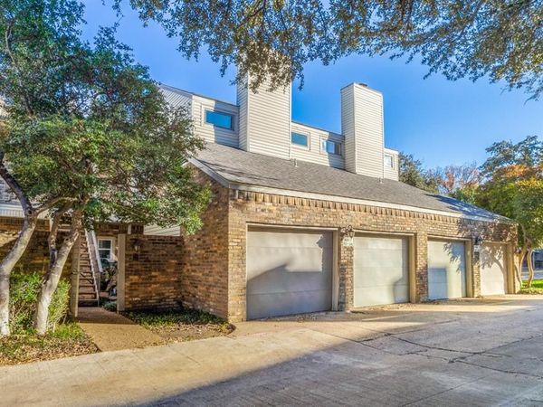 7340 Skillman Street , Unit 204, Dallas, TX 75231