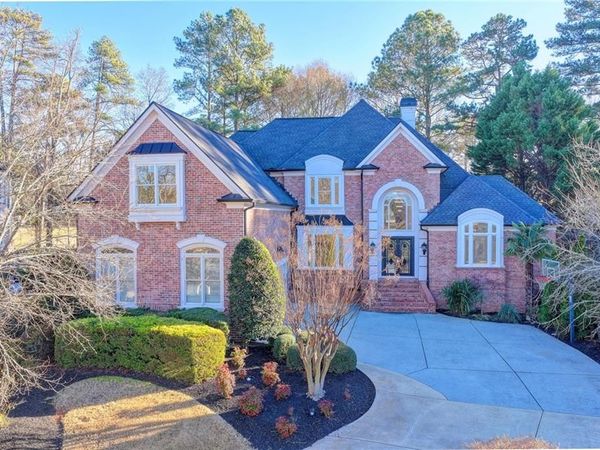 7970 Saint Marlo Fairway Drive, Duluth, GA 30097