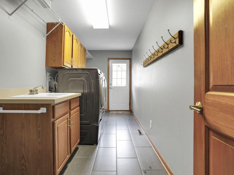 1365 Normandy Drive , Newark, OH 43055 Photo 37