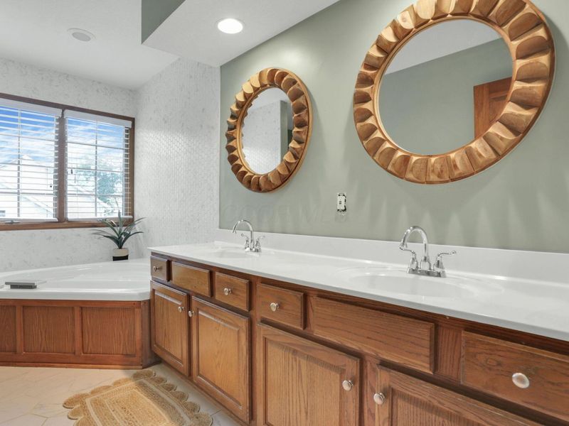 1365 Normandy Drive , Newark, OH 43055 Photo 53