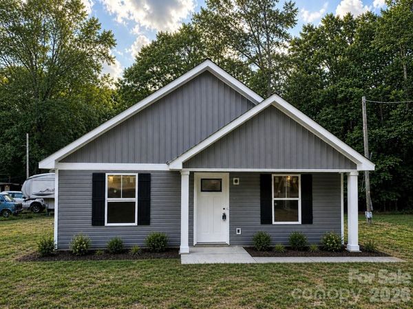 167 Hillcrest Road, New London, NC 28127
