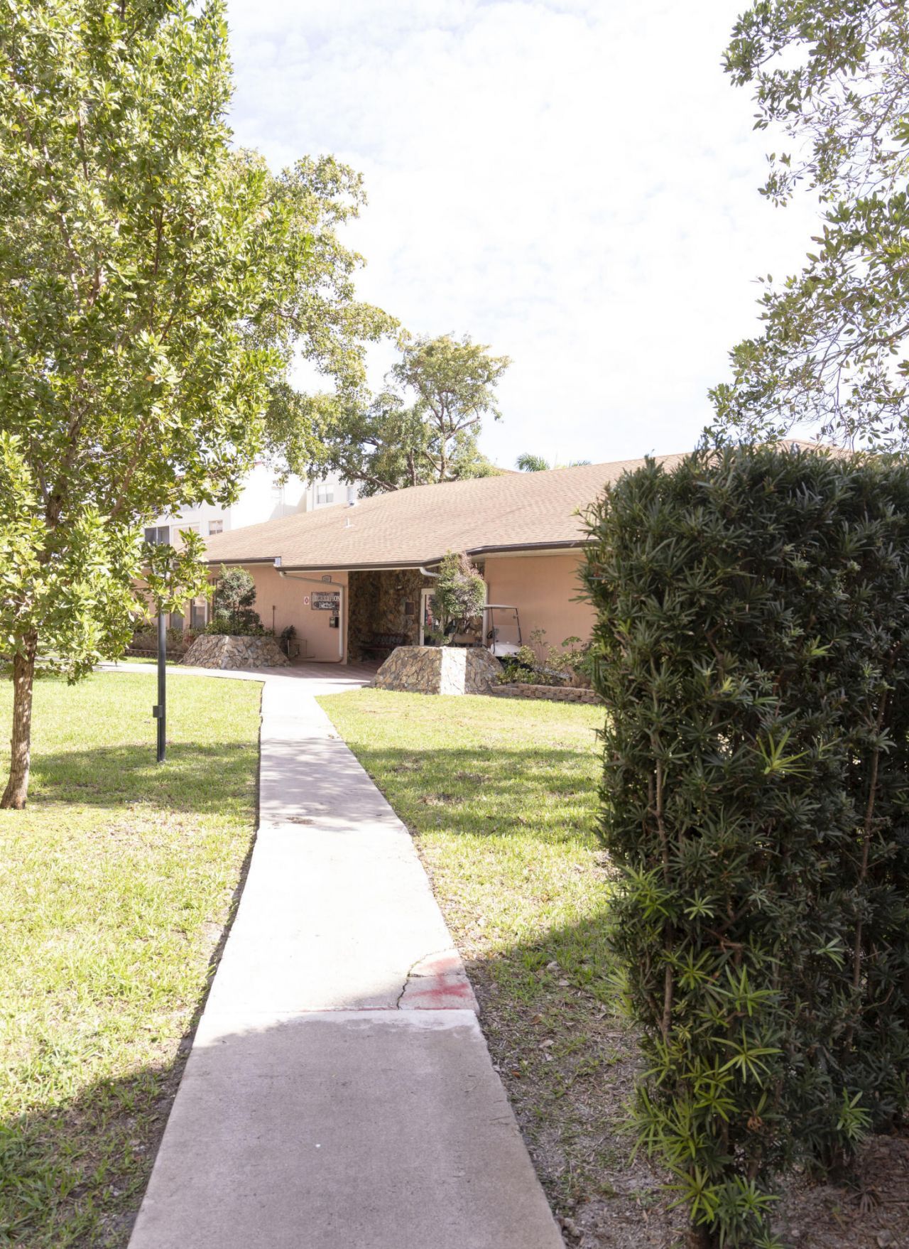 2851 Somerset Drive, Unit 116 E, Lauderdale Lakes, FL 33311 Photo