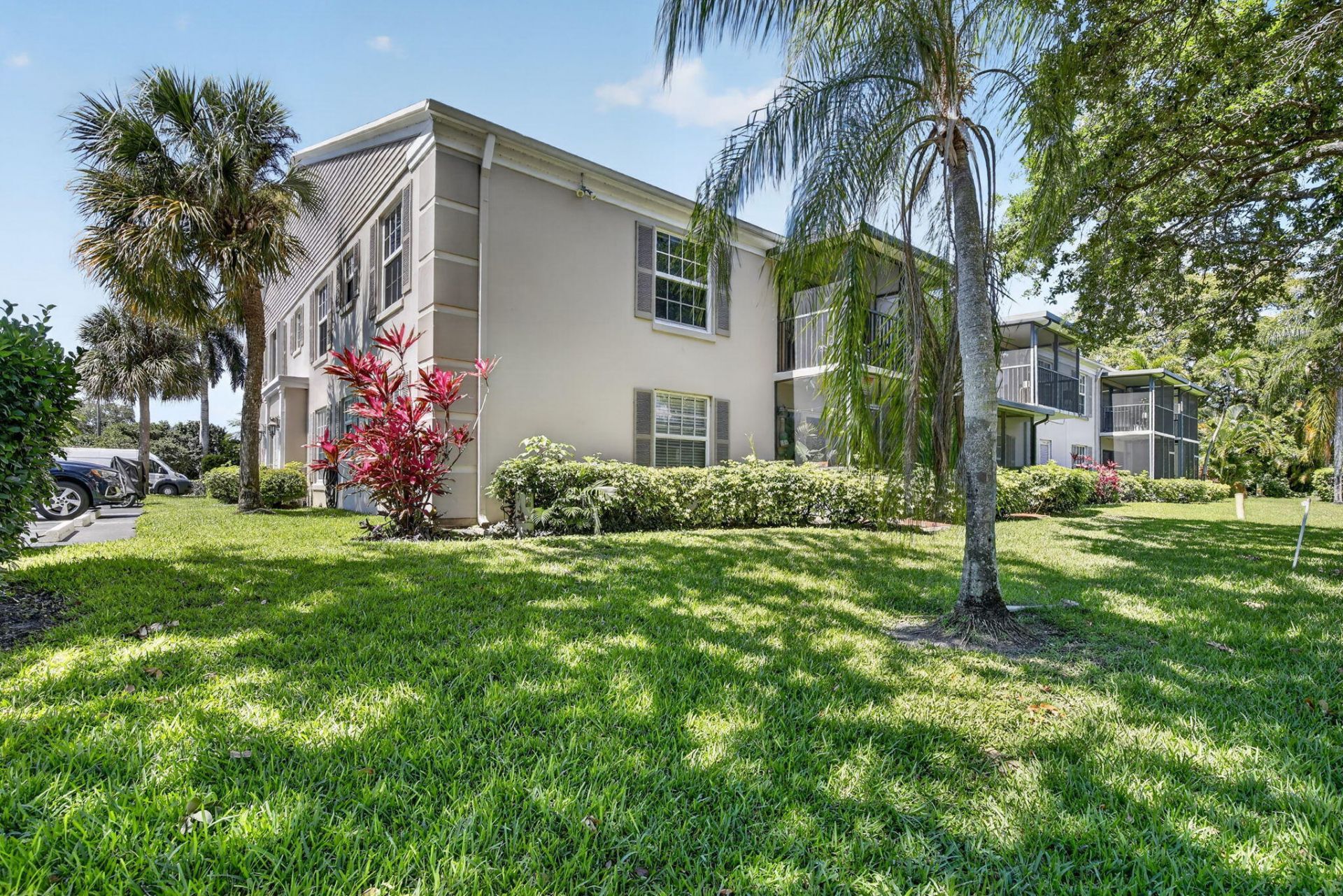 9101 Jacaranda Lane, Unit 107, Plantation, FL 33324 Photo