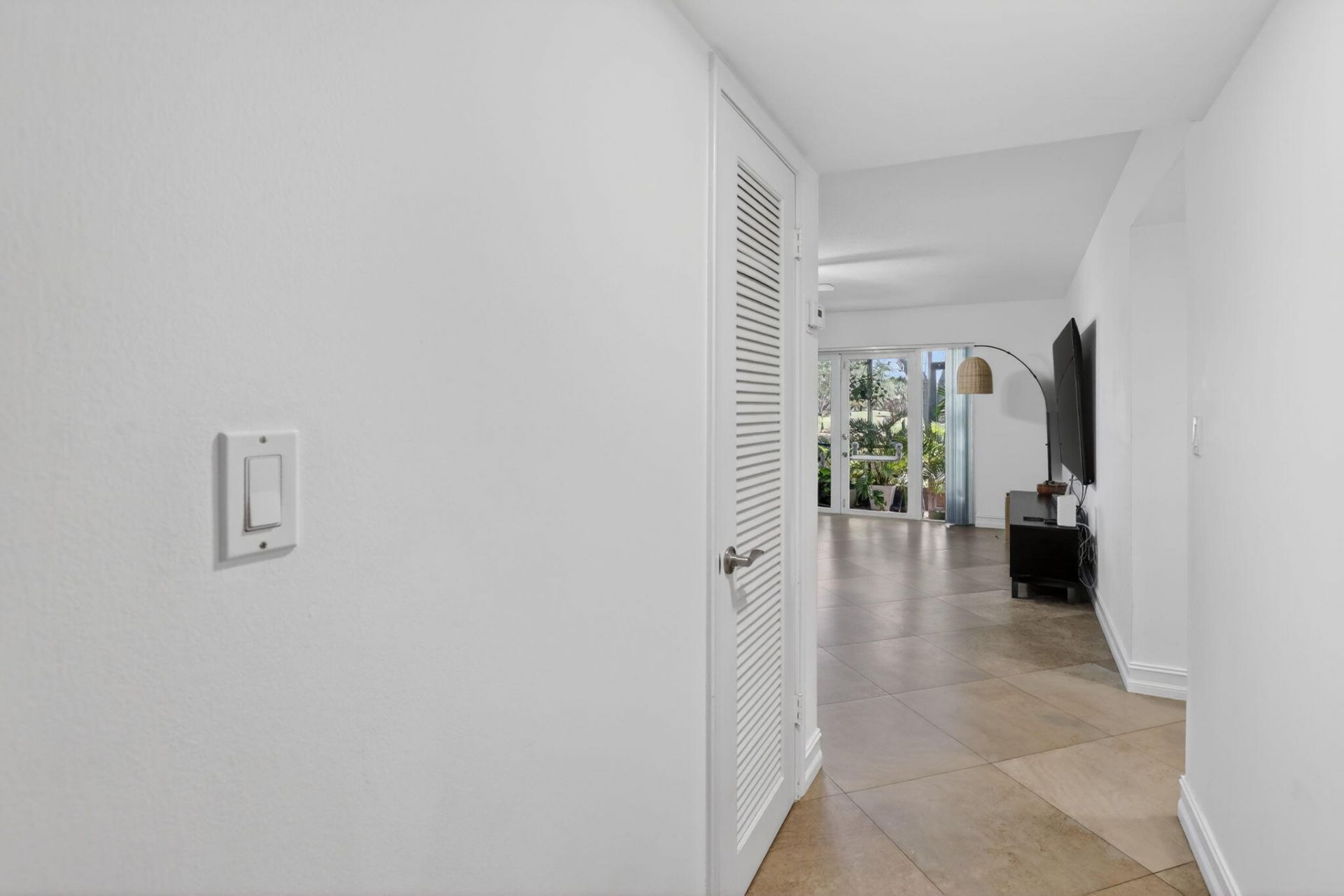9101 Jacaranda Lane, Unit 107, Plantation, FL 33324 Photo