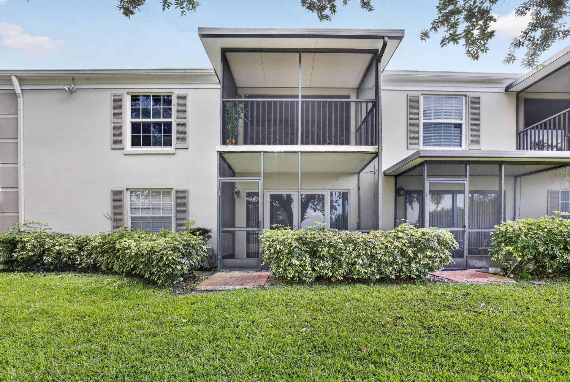 9101 Jacaranda Lane, Unit 107, Plantation, FL 33324 Photo