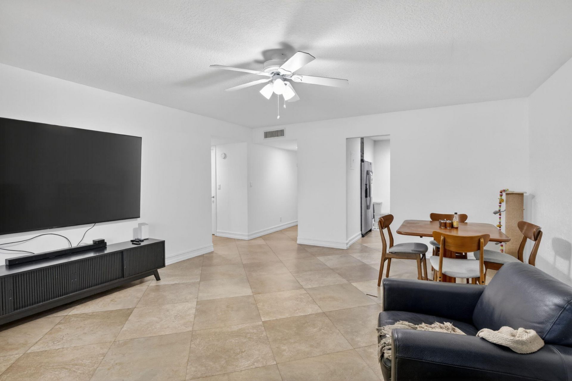 9101 Jacaranda Lane, Unit 107, Plantation, FL 33324 Photo