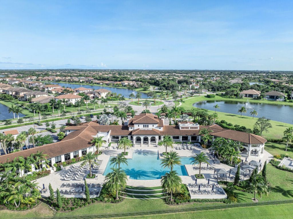 8685 Parkland Bay Drive, Parkland, FL 33076 Photo