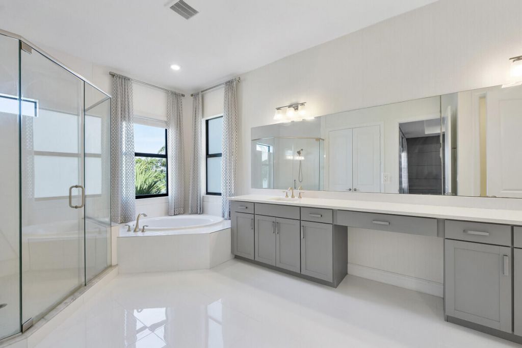 8685 Parkland Bay Drive, Parkland, FL 33076 Photo
