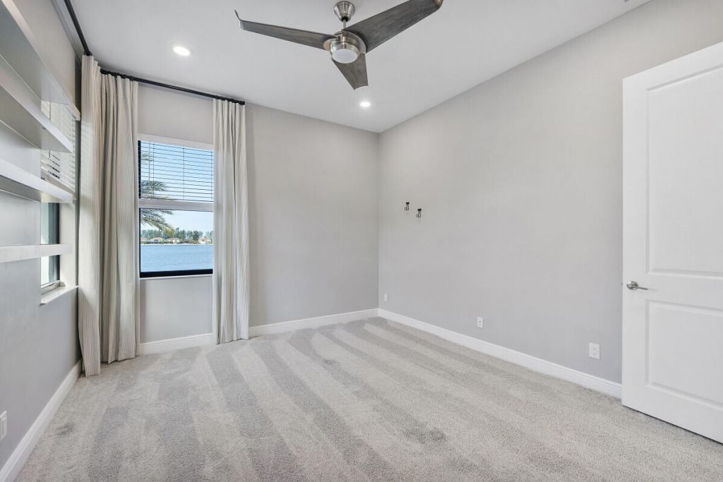 8685 Parkland Bay Drive, Parkland, FL 33076 Photo