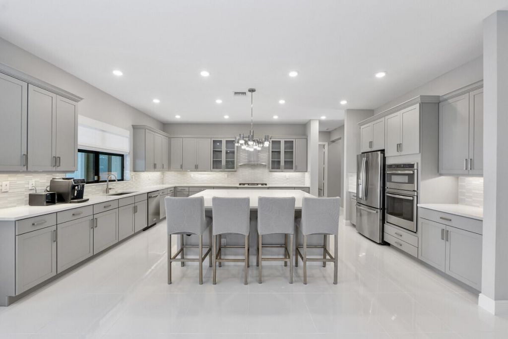 8685 Parkland Bay Drive, Parkland, FL 33076 Photo