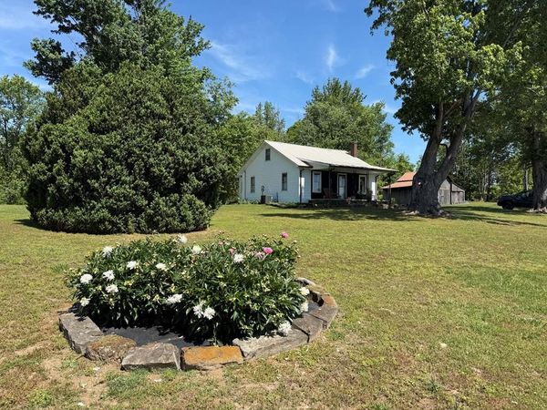 335 Nelson Cemetery Rd, Monroe, TN 38573