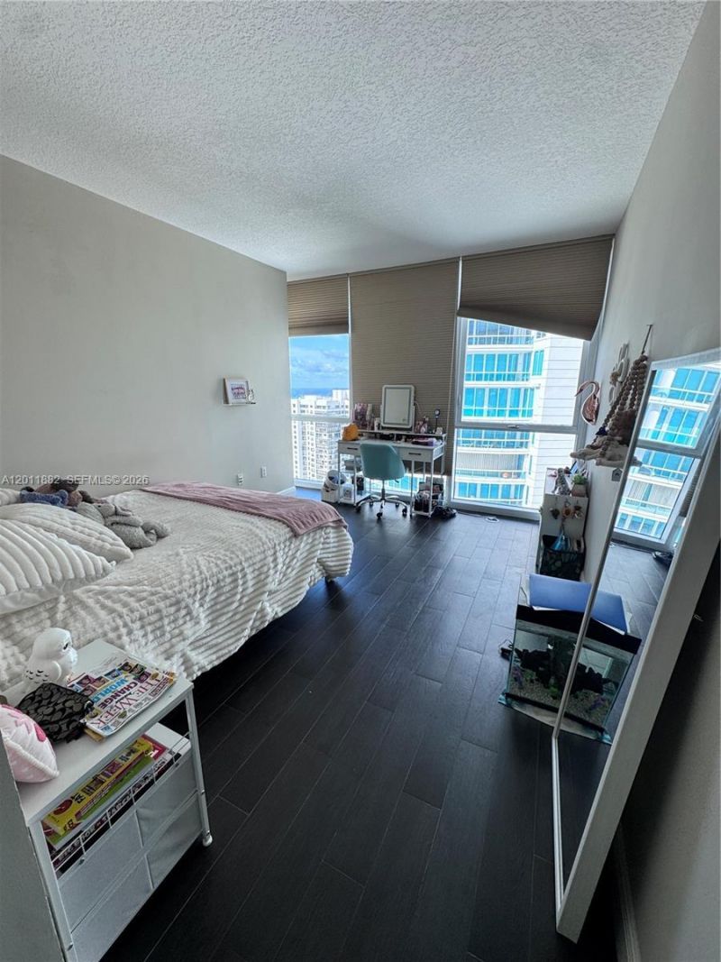 2101 Brickell Ave, Unit 3205, Miami, FL 33129 Photo