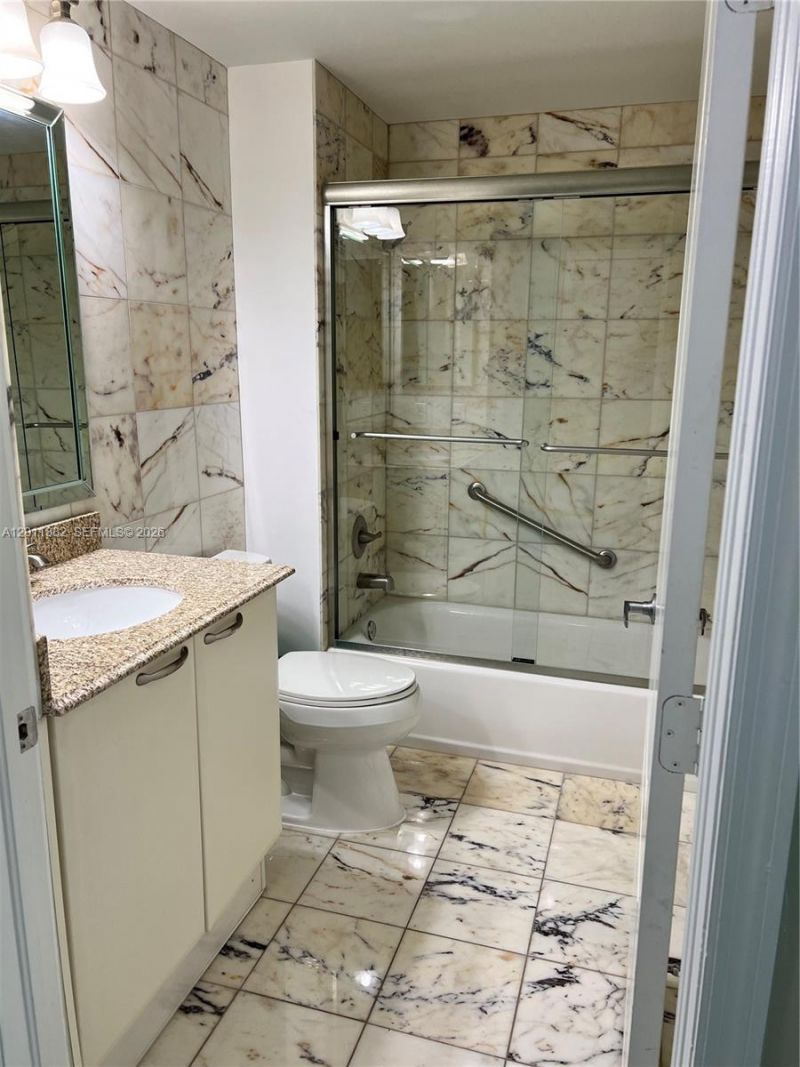 2101 Brickell Ave , Unit 3205, Miami, FL 33129 Photo