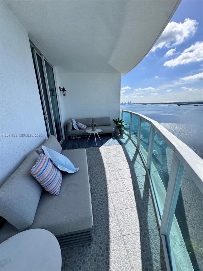 2101 Brickell Ave, Unit 3205, Miami, FL 33129 Photo