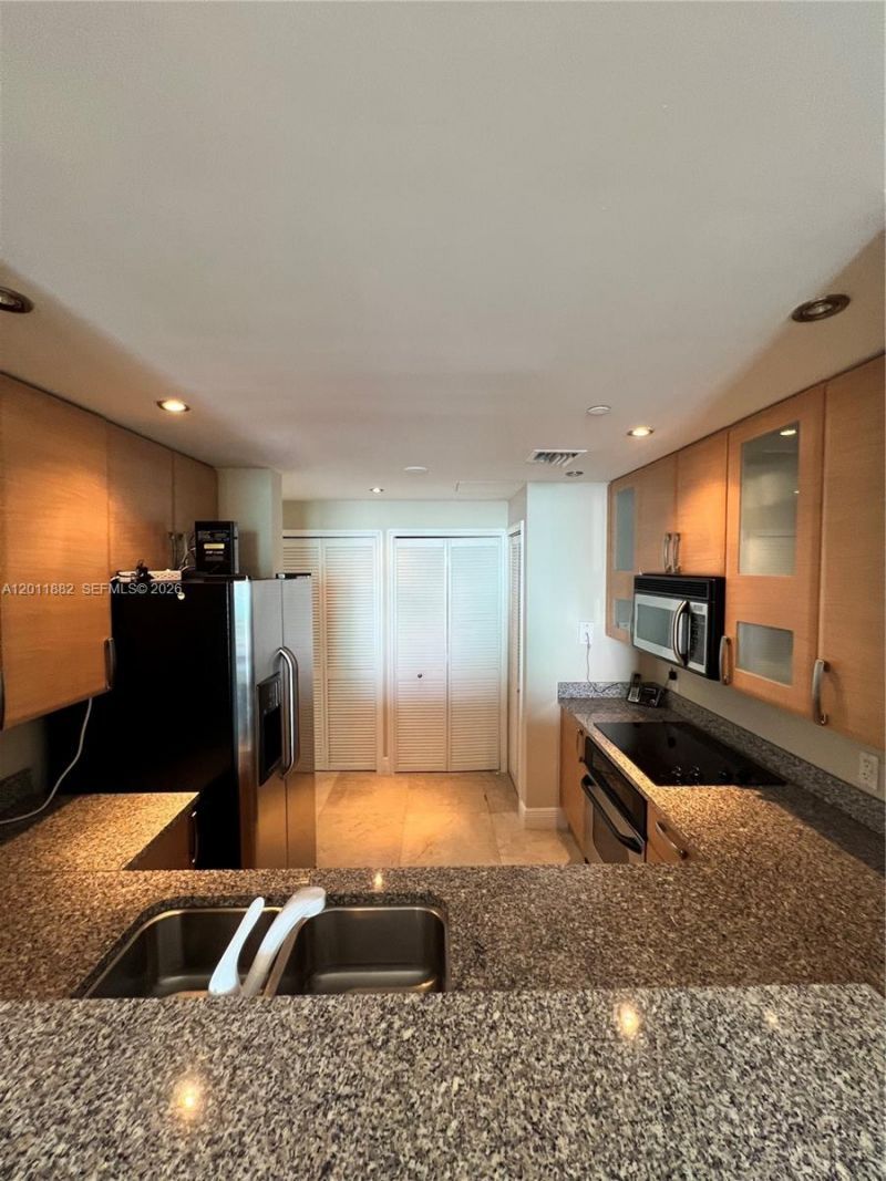 2101 Brickell Ave, Unit 3205, Miami, FL 33129 Photo