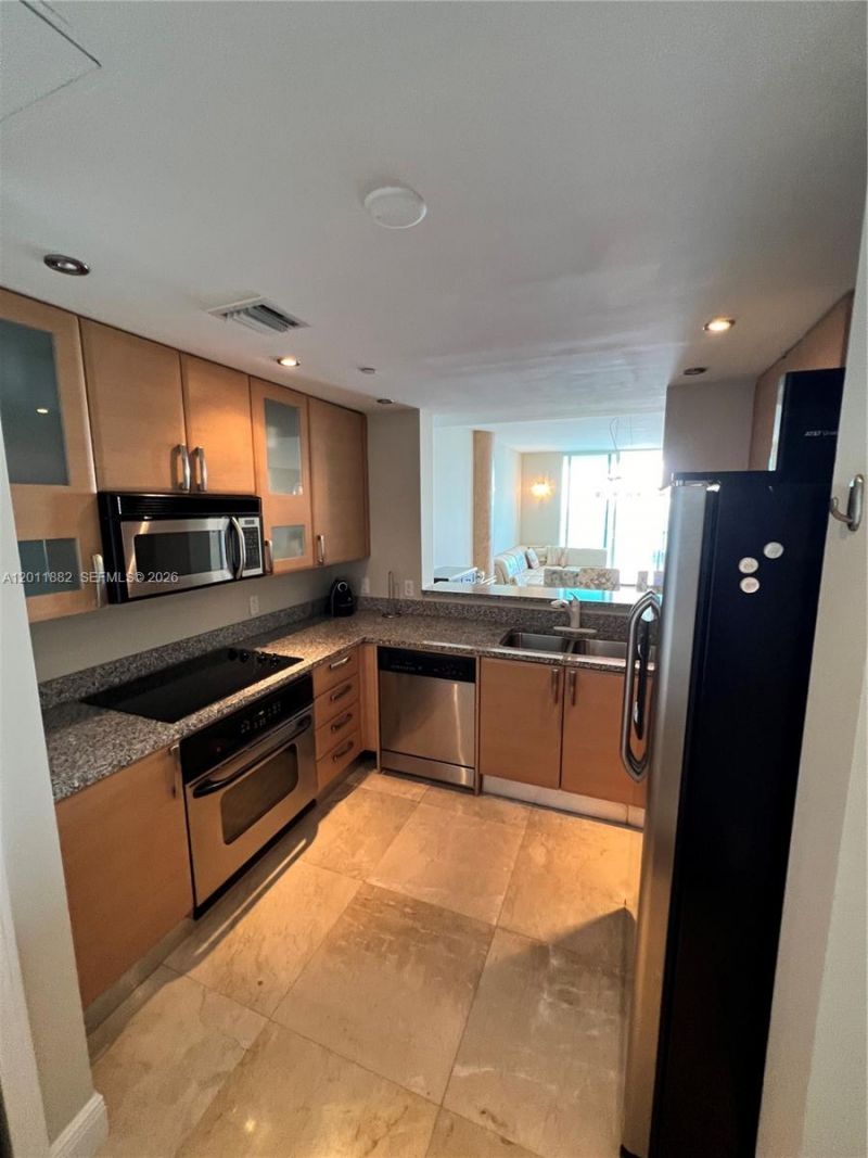 2101 Brickell Ave, Unit 3205, Miami, FL 33129 Photo