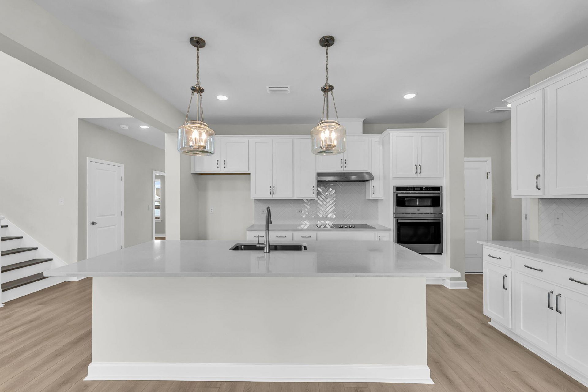 2070 Lavender Bloom Road Photo 6
