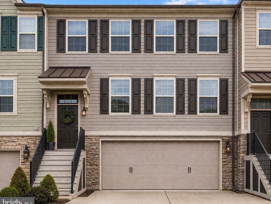 484 Rowan Street, Warminster, PA 18974 Main Photo