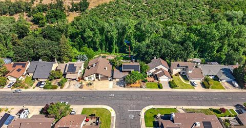 1174 River Bluff Dr, Oakdale, CA 95361 Photo