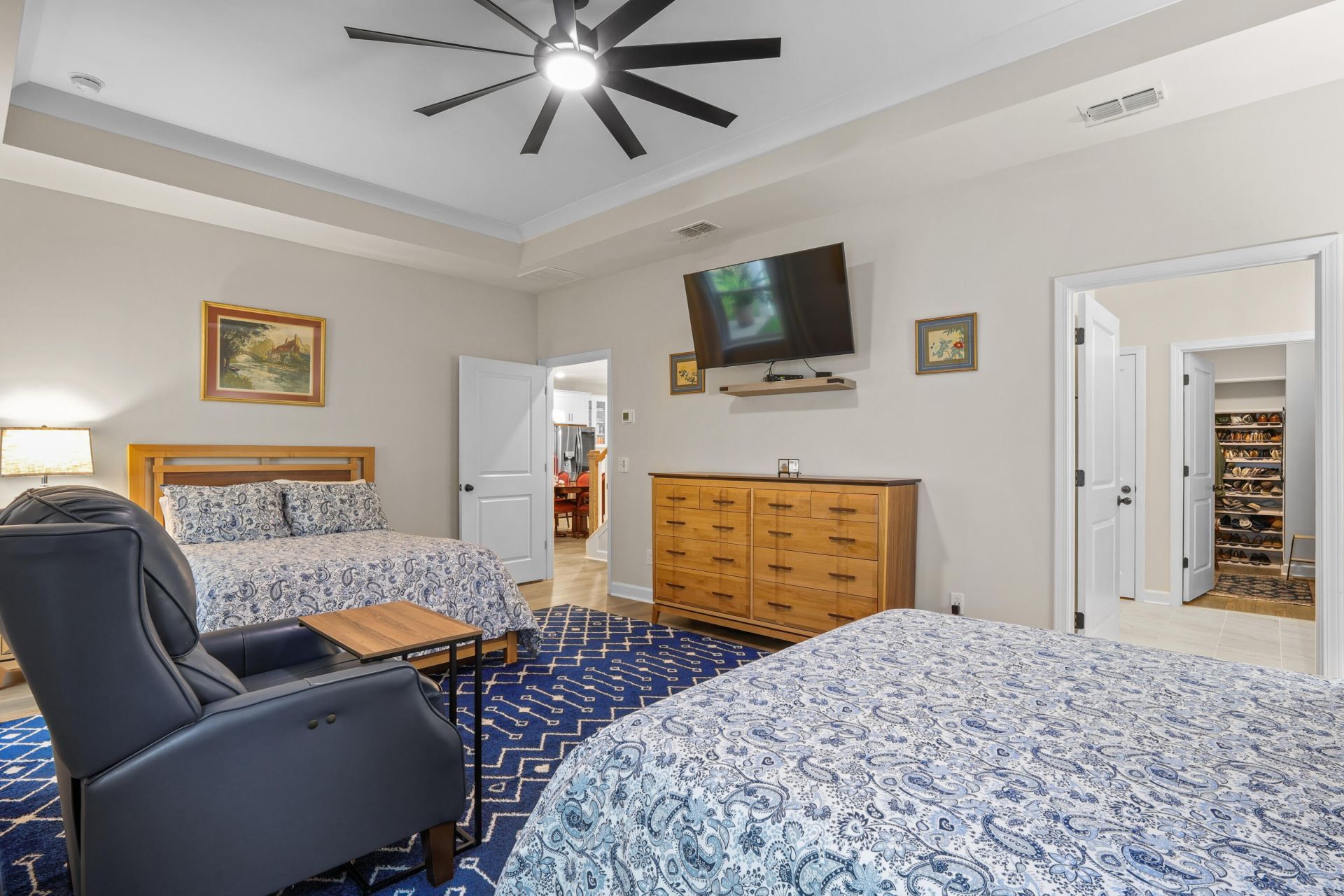 4205 Hollow Wind Way Photo 25