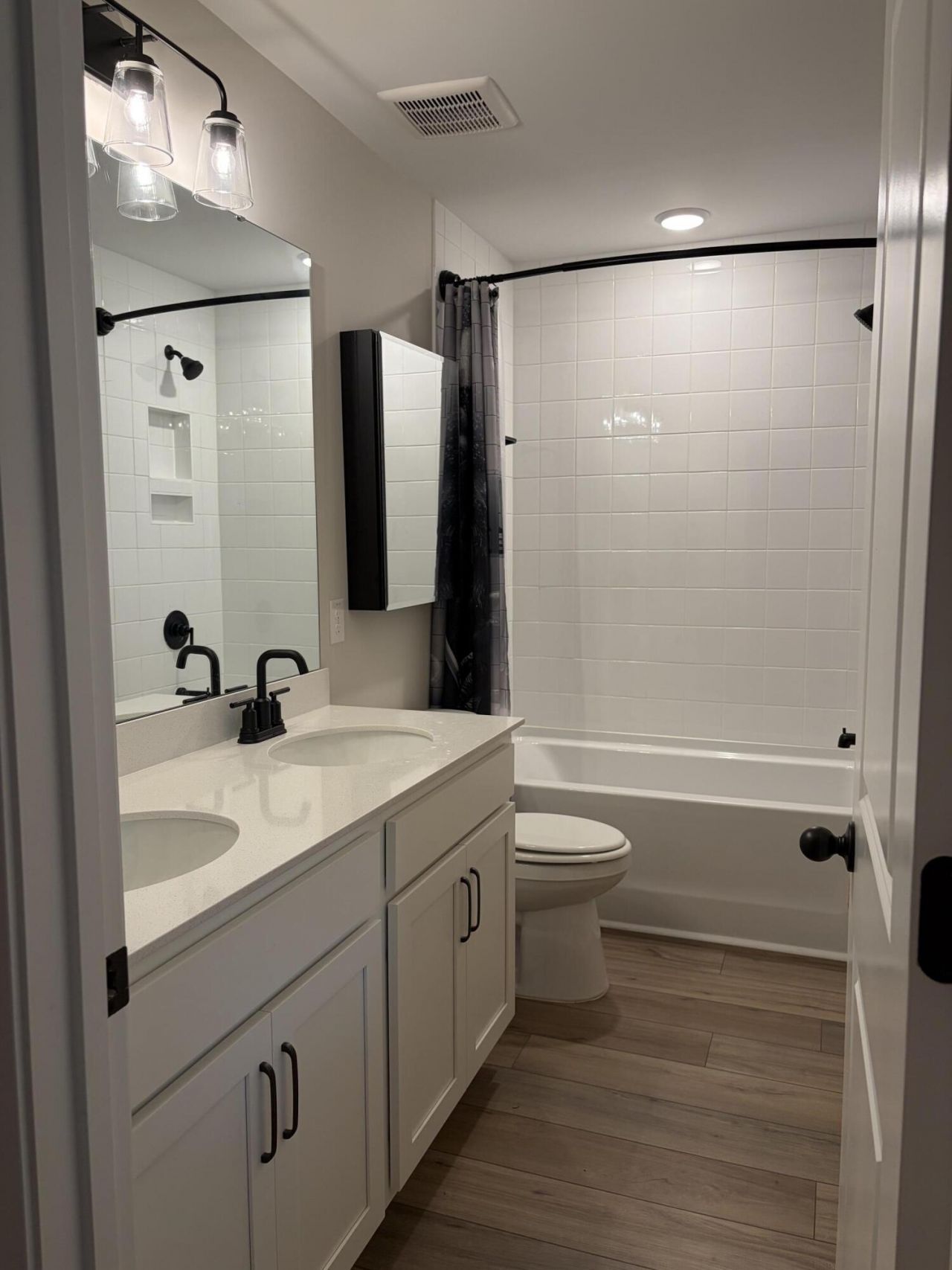 4205 Hollow Wind Way Photo 37
