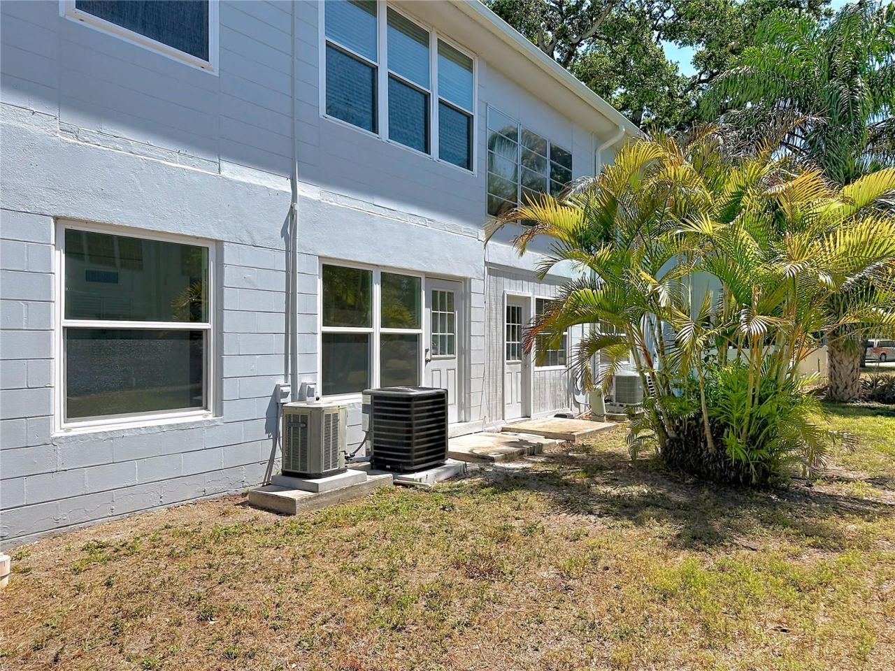 4295 58th Way N, Unit 1604, Kenneth City, FL 33709 Photo