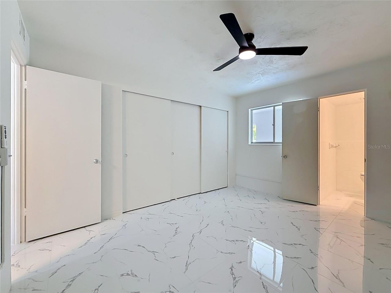 4295 58th Way N, Unit 1604, Kenneth City, FL 33709 Photo