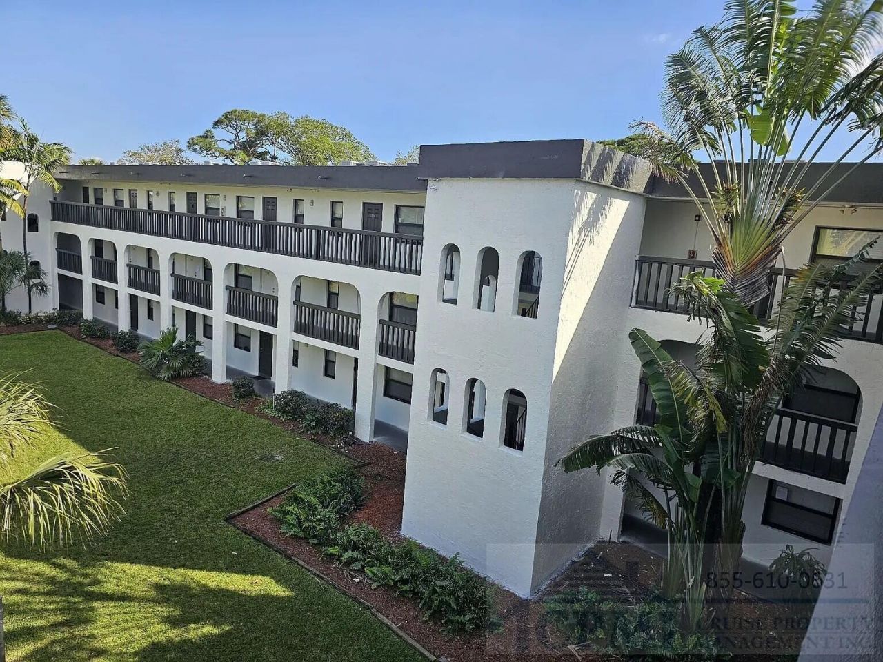 889 Riverside Drive, Unit 206, Fort Lauderdale, FL 33312 Photo