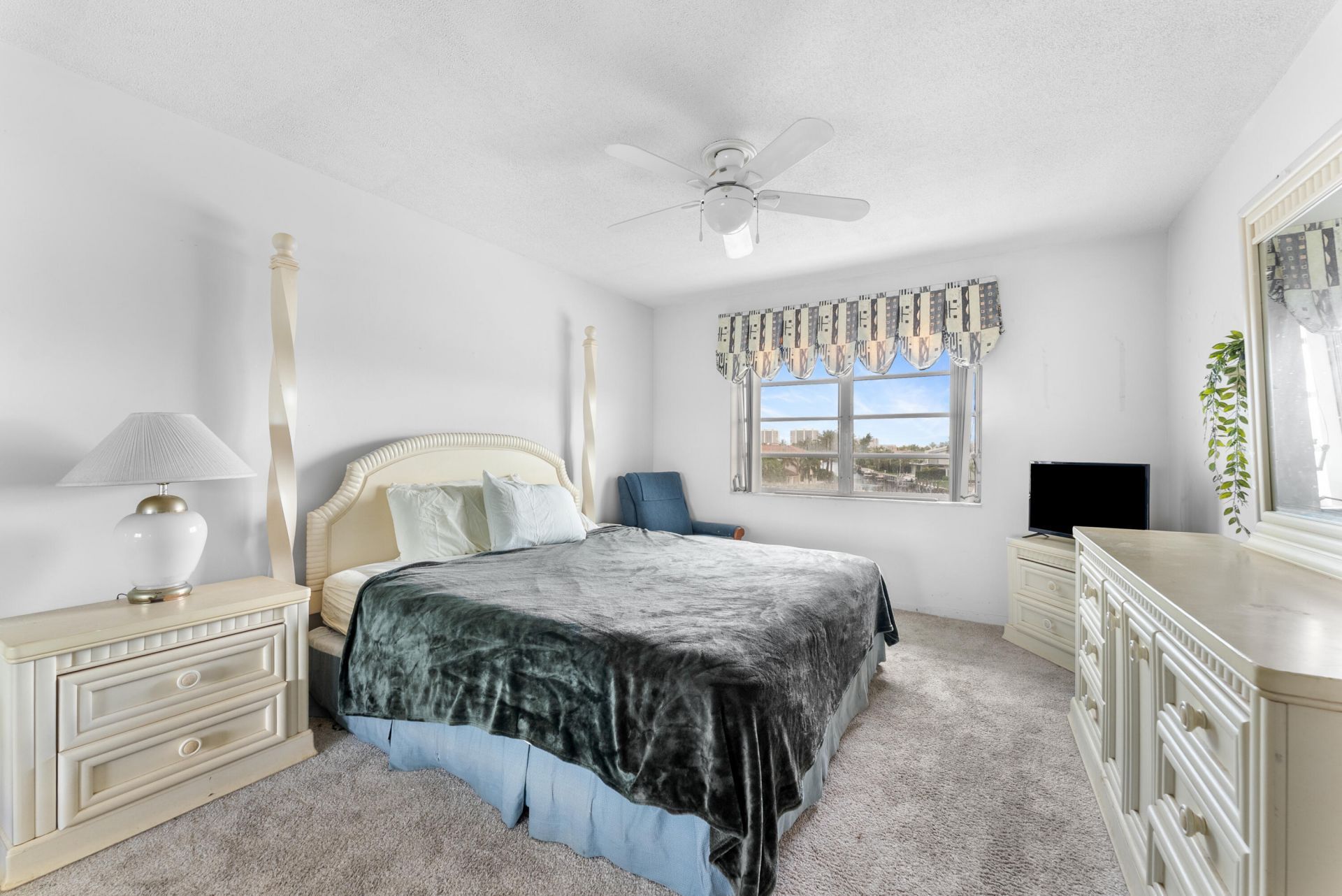 330 N Federal Highway, Unit 408, Deerfield Beach, FL 33441 Photo