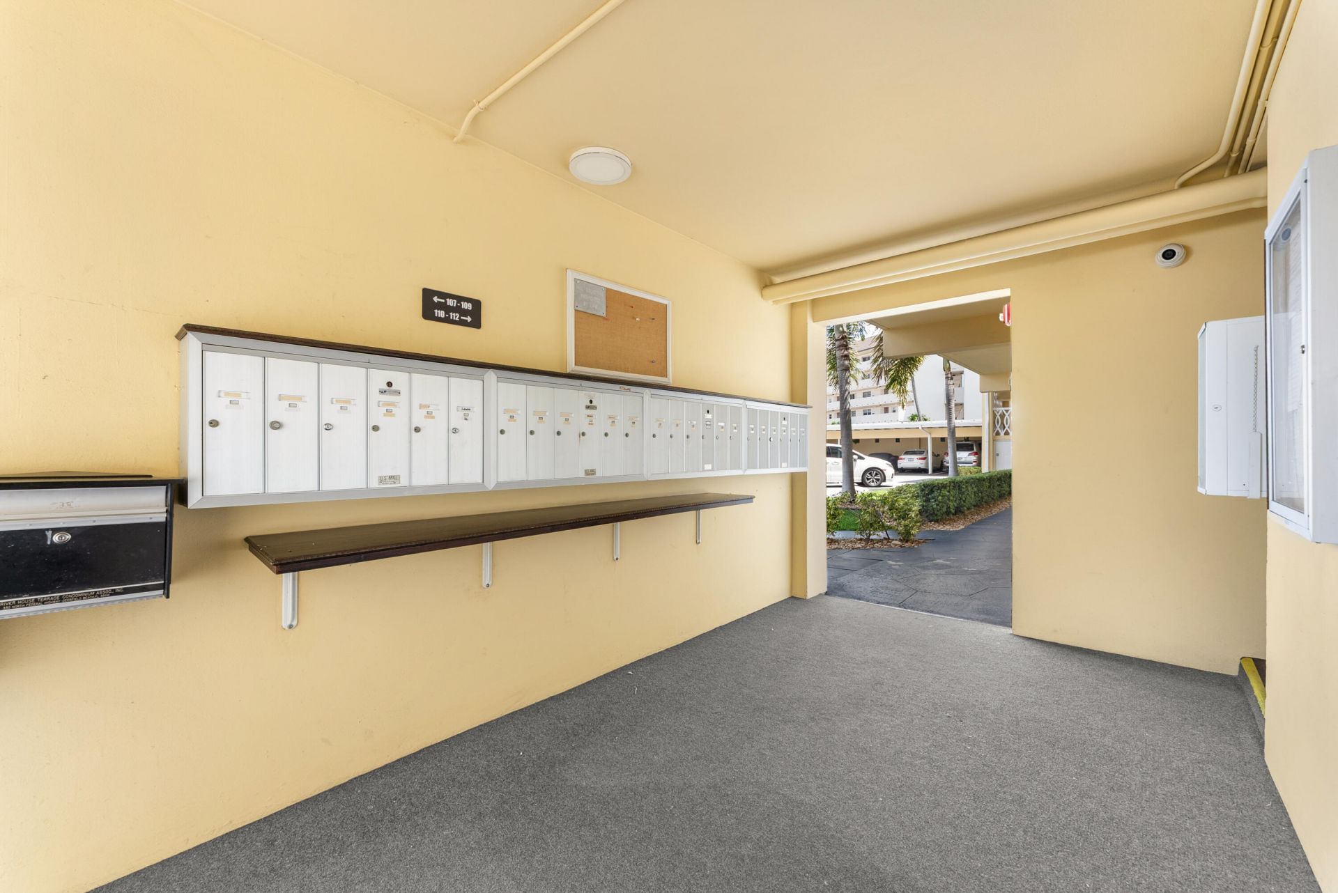 330 N Federal Highway, Unit 408, Deerfield Beach, FL 33441 Photo