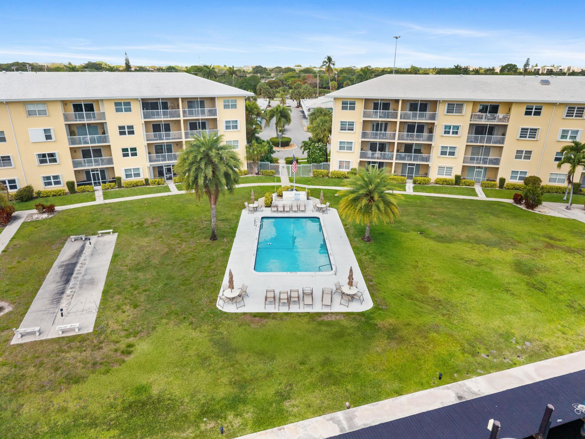 330 N Federal Highway, Unit 408, Deerfield Beach, FL 33441 Photo