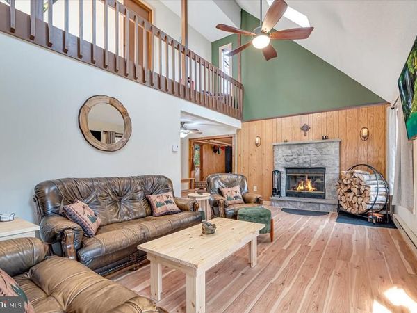 112 MAPLE ROAD, BLAKESLEE, PA 18610