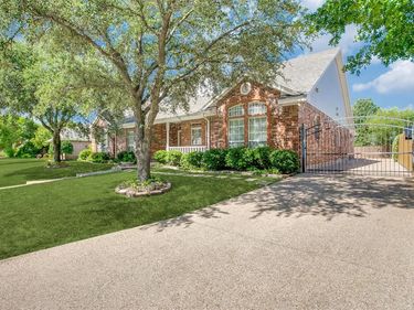 7120 Axis Court, Fort Worth, TX 76132