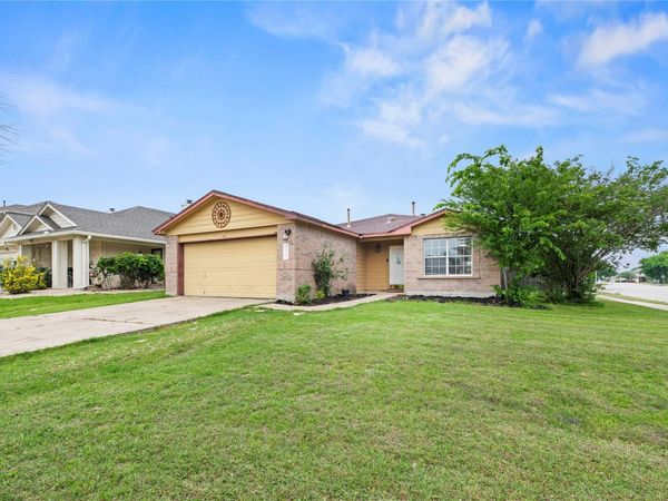 3800 Hickox DR, Round Rock, TX 78665
