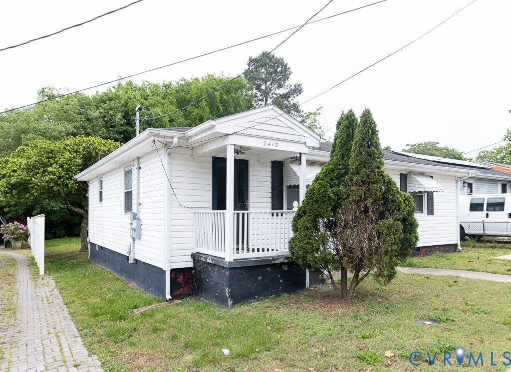 2410 Raleigh Street, Hopewell, VA 23860 Main Photo