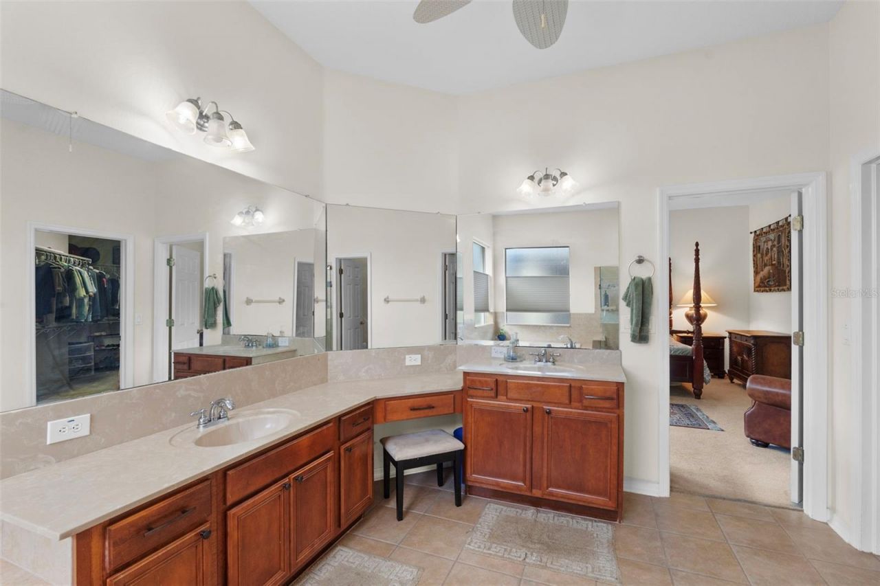 8434 Westerland Drive, Land O Lakes, FL 34637 Photo