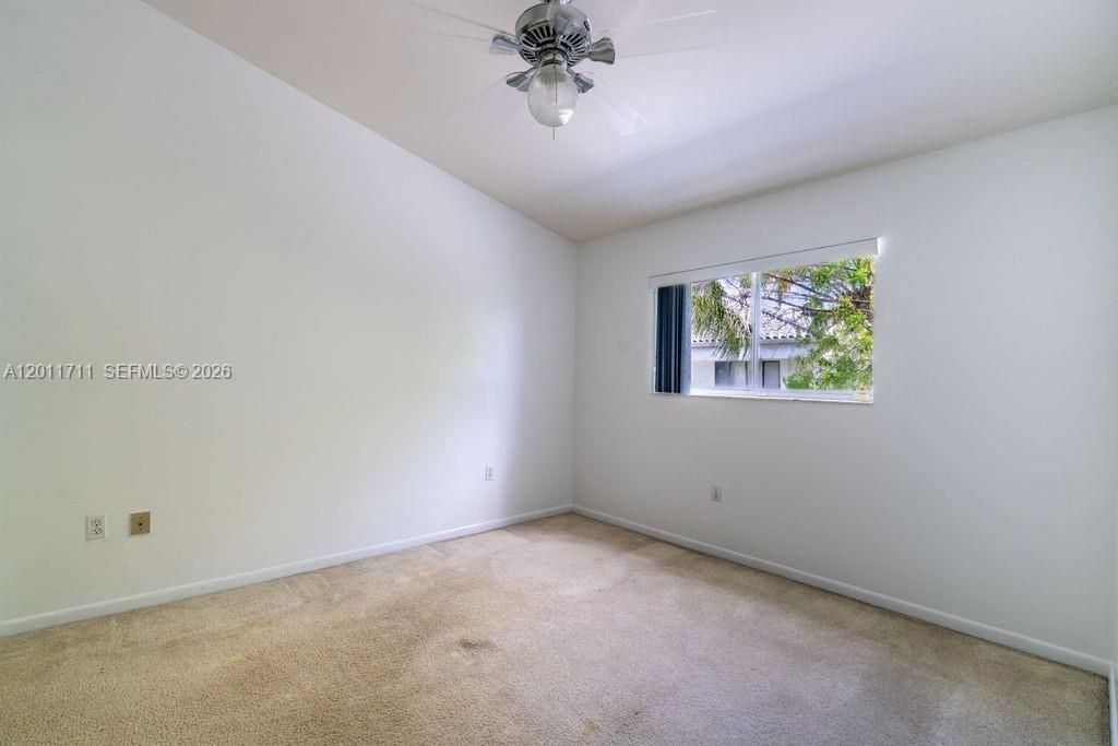 243 NE 212th Ter, Miami, FL 33179 Photo