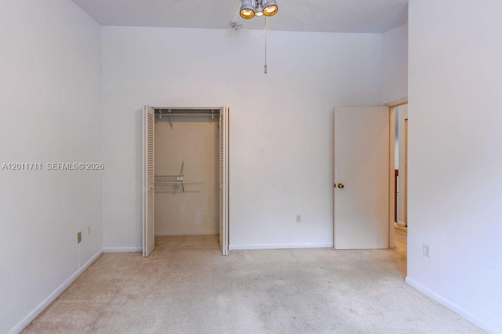 243 NE 212th Ter, Miami, FL 33179 Photo